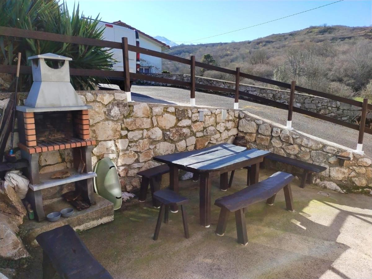 Casa Rural La Yaya Ortiguero Εξωτερικό φωτογραφία